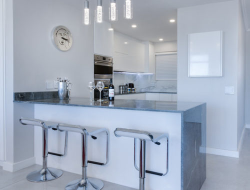 Modern minimalist kitchen